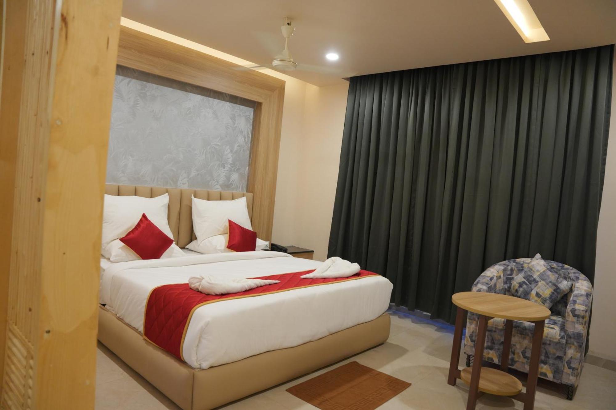 Kvp Golden Inn Tirupati Exterior foto